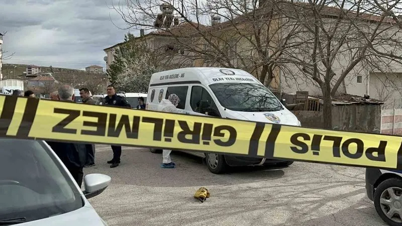 Elazığ'da bir evde 6 kişi ölü bulundu